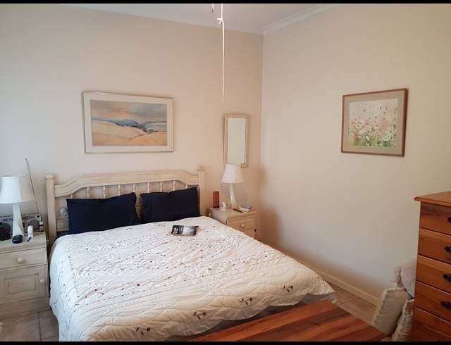 2 BEDROOM APARTMENT TO LET IN HILLCREST PARK